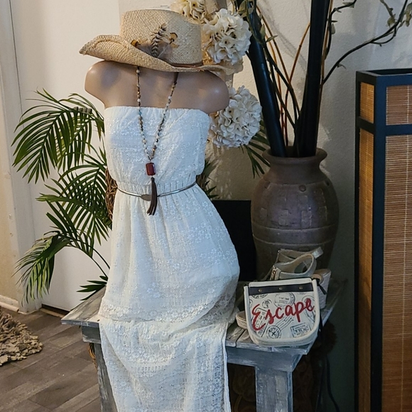 SALE TODAY BEAUTIFUL LACE LONG SMALL  DRESS MEDIUM - Picture 13 of 16